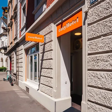 Easyhotel Limmatplatz 2* Zürich