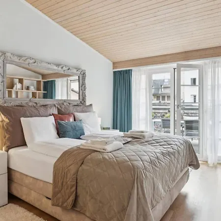 Aaacentralriversidepenthousewbalcony&waterview * Zurich