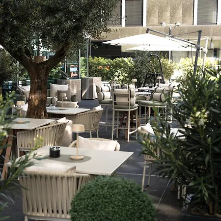 Park Hyatt – Center Luxury Hotel
