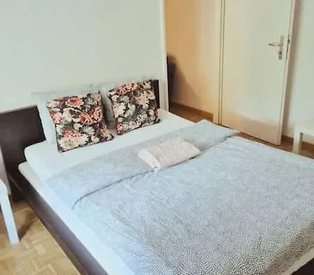 2 Beautiful Center Downtown Flat With Balcony Bir - Self Checkin Apartment
