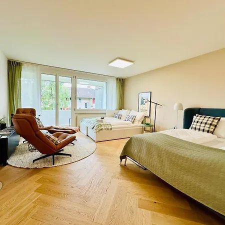 Apartment Modern With Air Condition & Balcony *