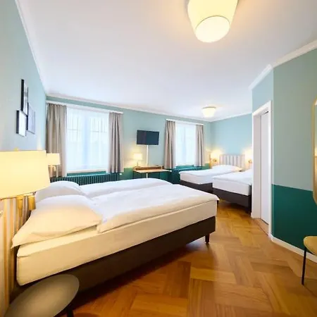 Hotel Limmathof 2*