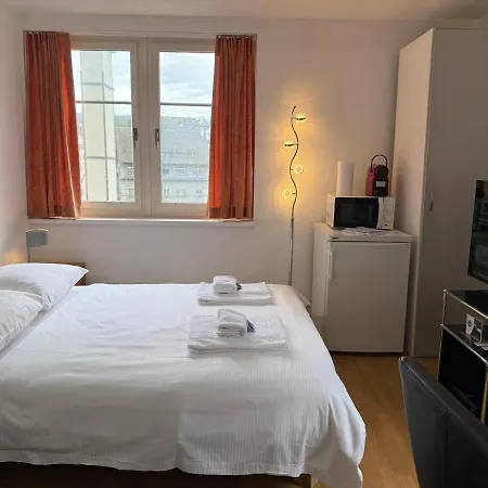 Charming Riverside - Stork 41 Apartment Zurich