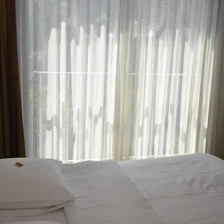 Comfortable 1br Flat At Great Location - Baron 24 * Zurich
