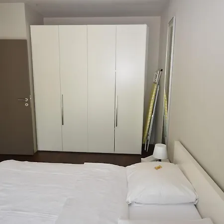 Comfortable 1br Flat At Great Location - Baron 24 Apartment *
