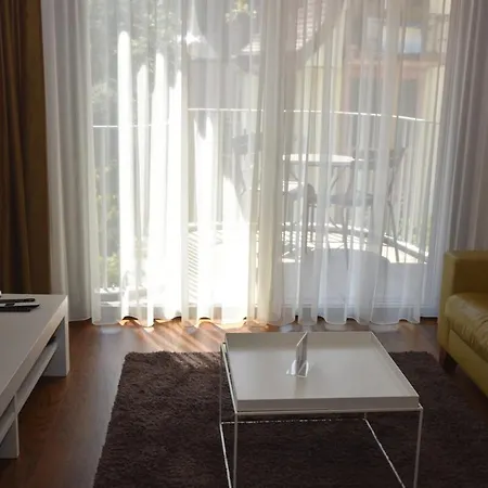 Apartment Comfortable 1br Flat At Great Location - Baron 24