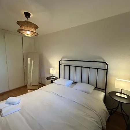 Plain & Practical Apartment *