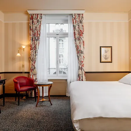 Small Luxury Ambassador 4* Zurich