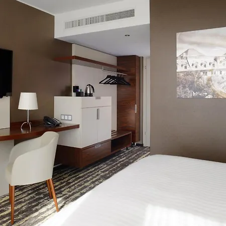 Hotel Marriott 5*