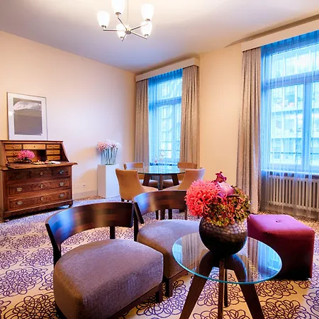 Alden Splügenschloss Hotel 5*