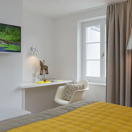Hotel Roessli 3*