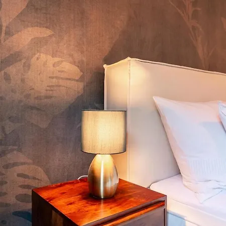 Velvet 3 King Beds & Terrace Hb Apartment *