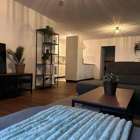 Apartment Hideaway Garden, Parking, Cinema,4,5rooms