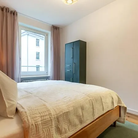 Apartment Jungle 3 King Beds & Terrace Hb