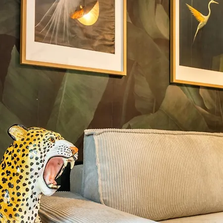 Jungle 3 King Beds & Terrace Hb Zurich