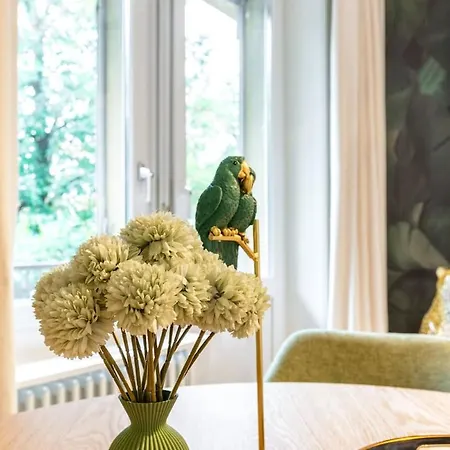 Apartment Jungle 3 King Beds & Terrace Hb Zurich