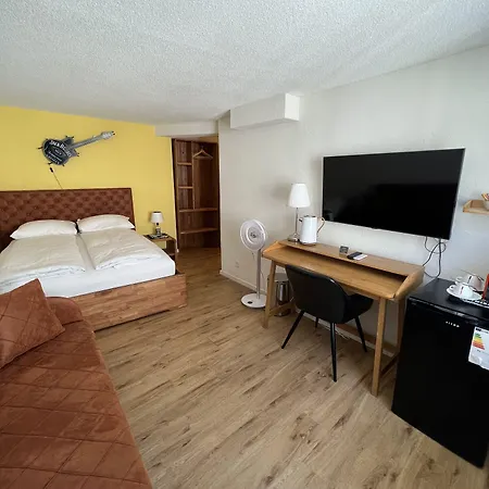 Hotel Statthotel 3*
