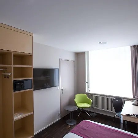 Hotel Spirgarten 3*