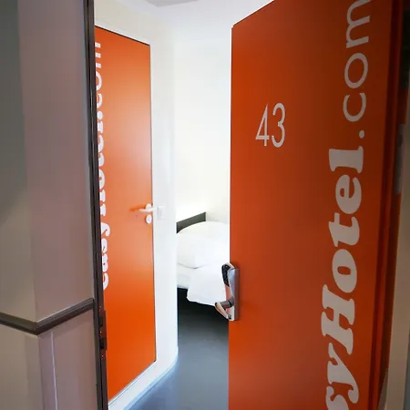 Easyhotel Centre Hotel Zurich