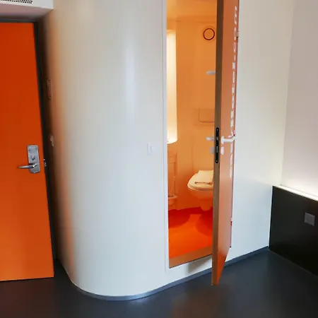 Hotel Easyhotel Centre