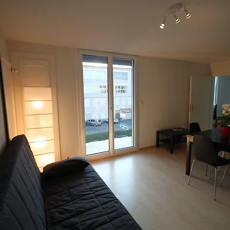 Hitrental Letzigrund - Apartment Zurich