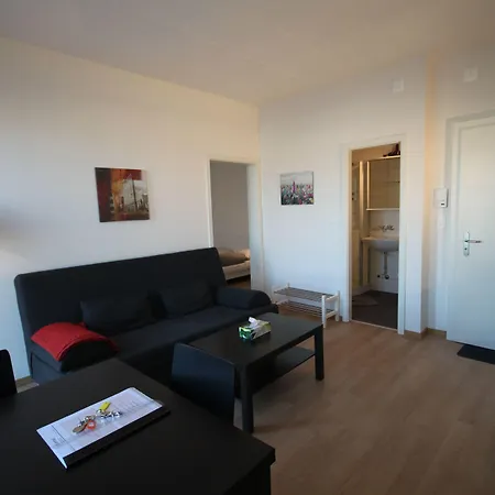 Apartment Hitrental Letzigrund - *