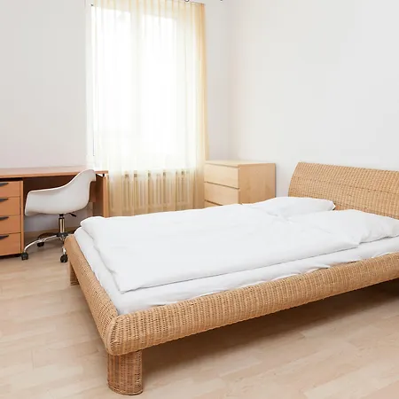 Swiss Star - Self Check-in Apartment