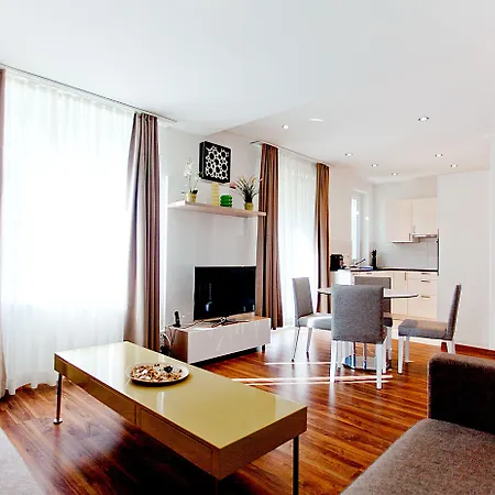 Apartment Premium By Livingdowntown