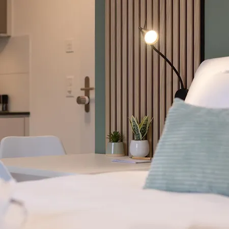 Stayy Nº7 & - Premium 24h Self Check-in Aparthotel 3*