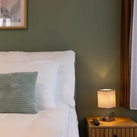 Stayy Nº7 & - Premium 24h Self Check-in Aparthotel 3*