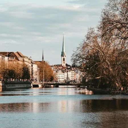 Stayy Nº7 & - Premium 24h Self Check-in 3* Zürich