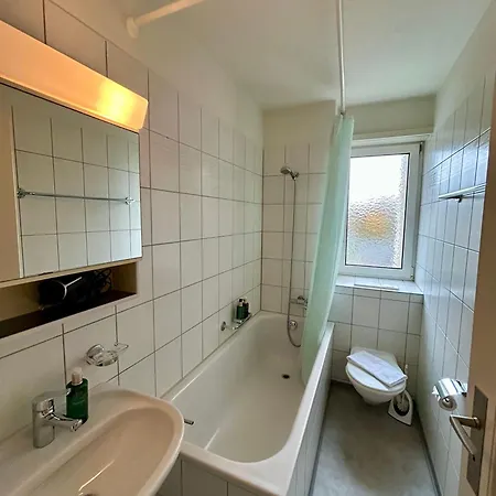 Simple And Comfortable In Apartment