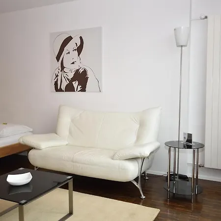 Apartment Charming Near - Flower 42 *