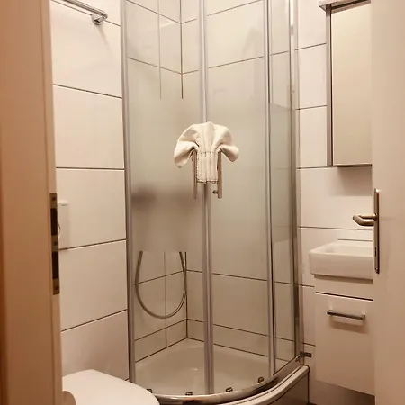 Inside Five 3*