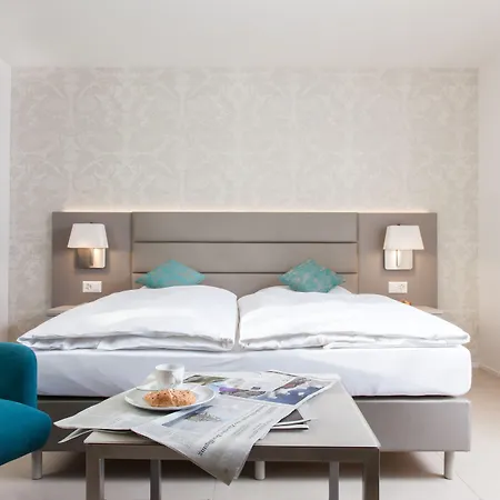 Aparthotel - Lindenstrasse 4*