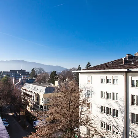 - Lindenstrasse