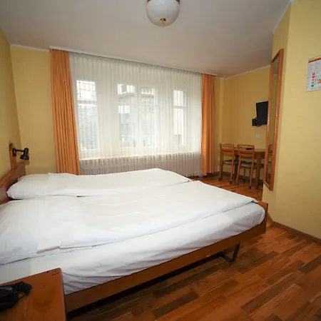 Limmathof Hotel 2*
