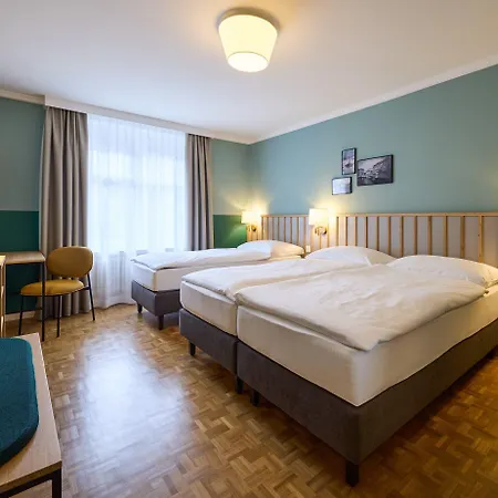 Limmathof Hotel 2*
