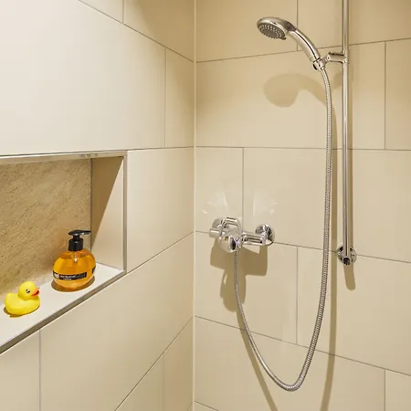 Familie Hugenschmidt Hotel Zurich