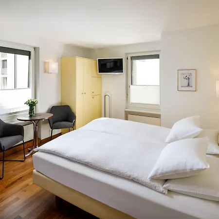 Familie Hugenschmidt Hotel Zurich