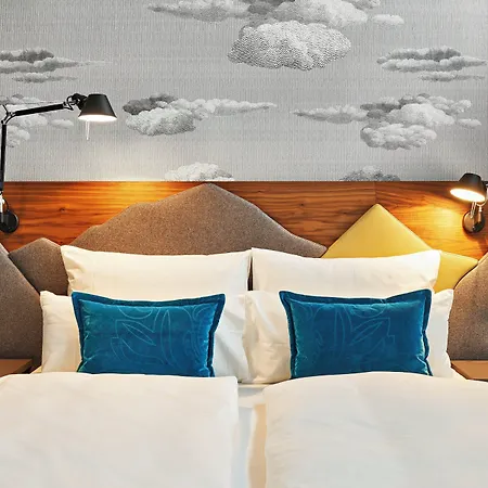 Hotel One