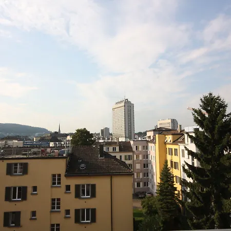 Apartment Swiss Star Oerlikon Lodge - Self Check-In *