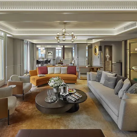 Savoy Baur En