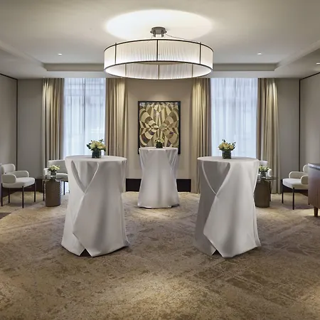 Hotel Savoy Baur En 5*