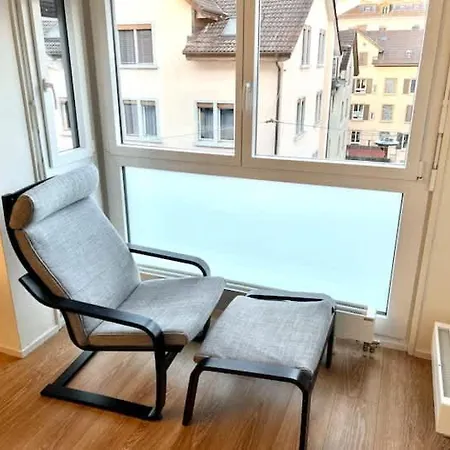 Brand New Center Downtown Brauer * Zurich