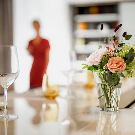 Neues Schloss Privat Zurich, Autograph Collection Zurich
