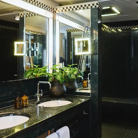 Widder - Zurichs Luxury Hideaway Zurich