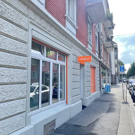 Easyhotel Limmatplatz 2* Zürich