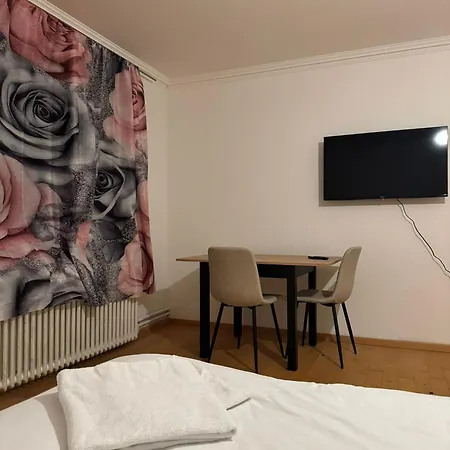 Homestay Zuerizimmer