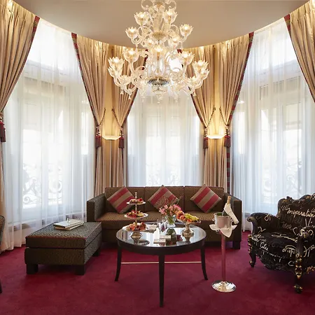 Hotel The Dufour By Schweizerhof 5*